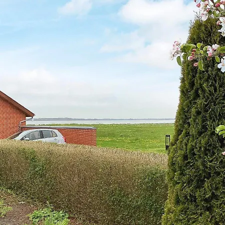 Holiday Home Hals Cxix * هالس