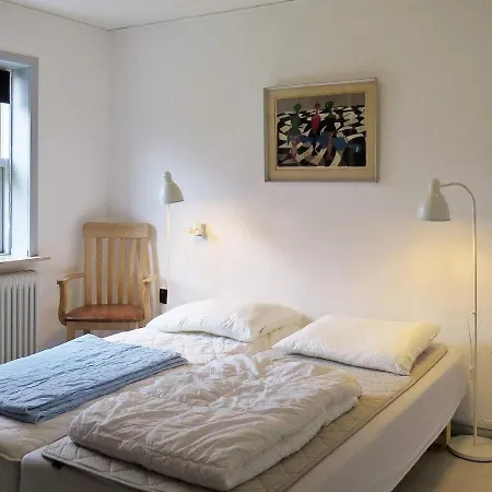 Holiday Home Hals Cxix بيت للعطل *